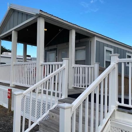 Surf City 2Br Park Home With Waterfront View And Parking Zewnętrze zdjęcie